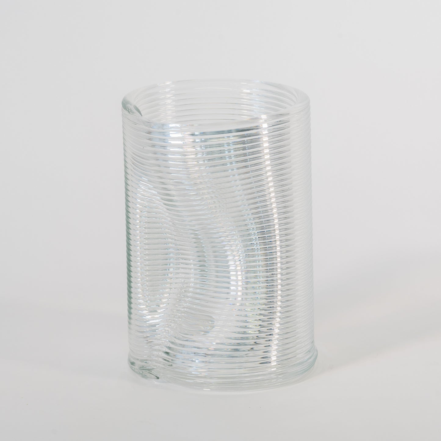 Hold Vase