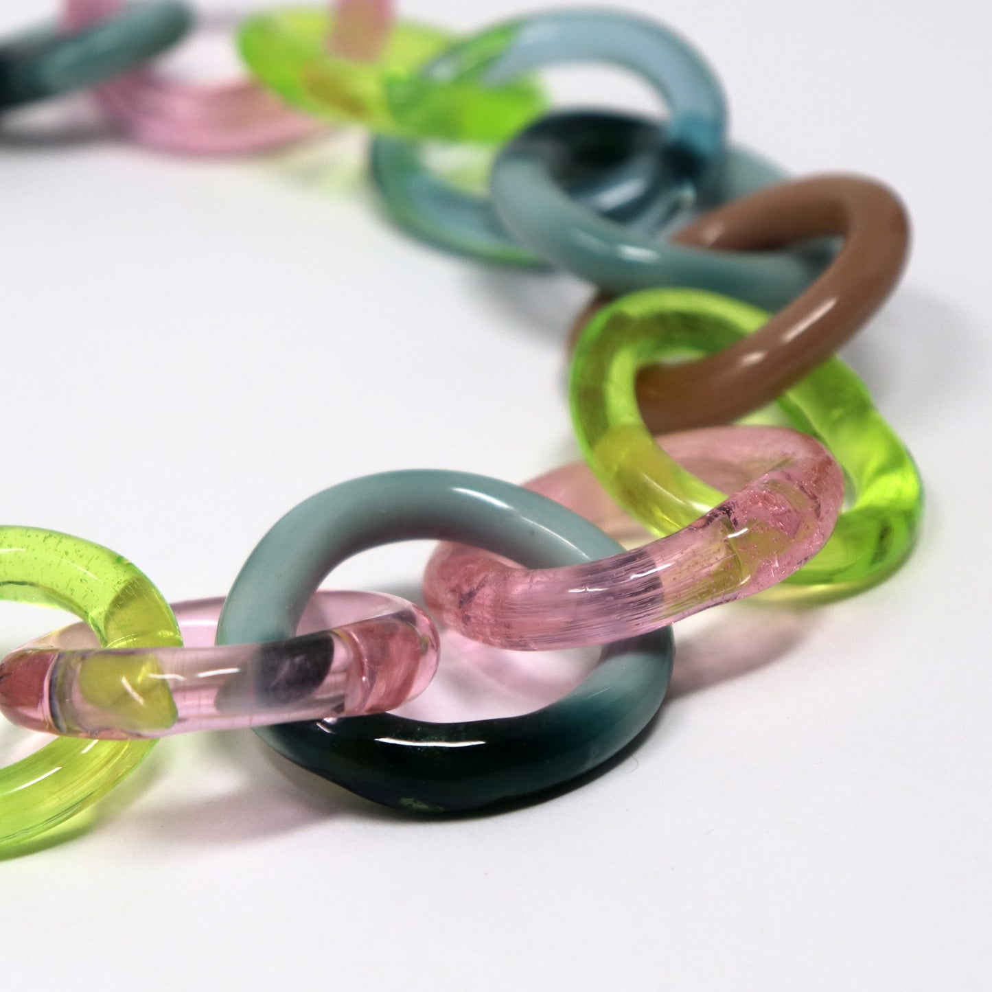 Short Chain Necklace in Pink and Aqua