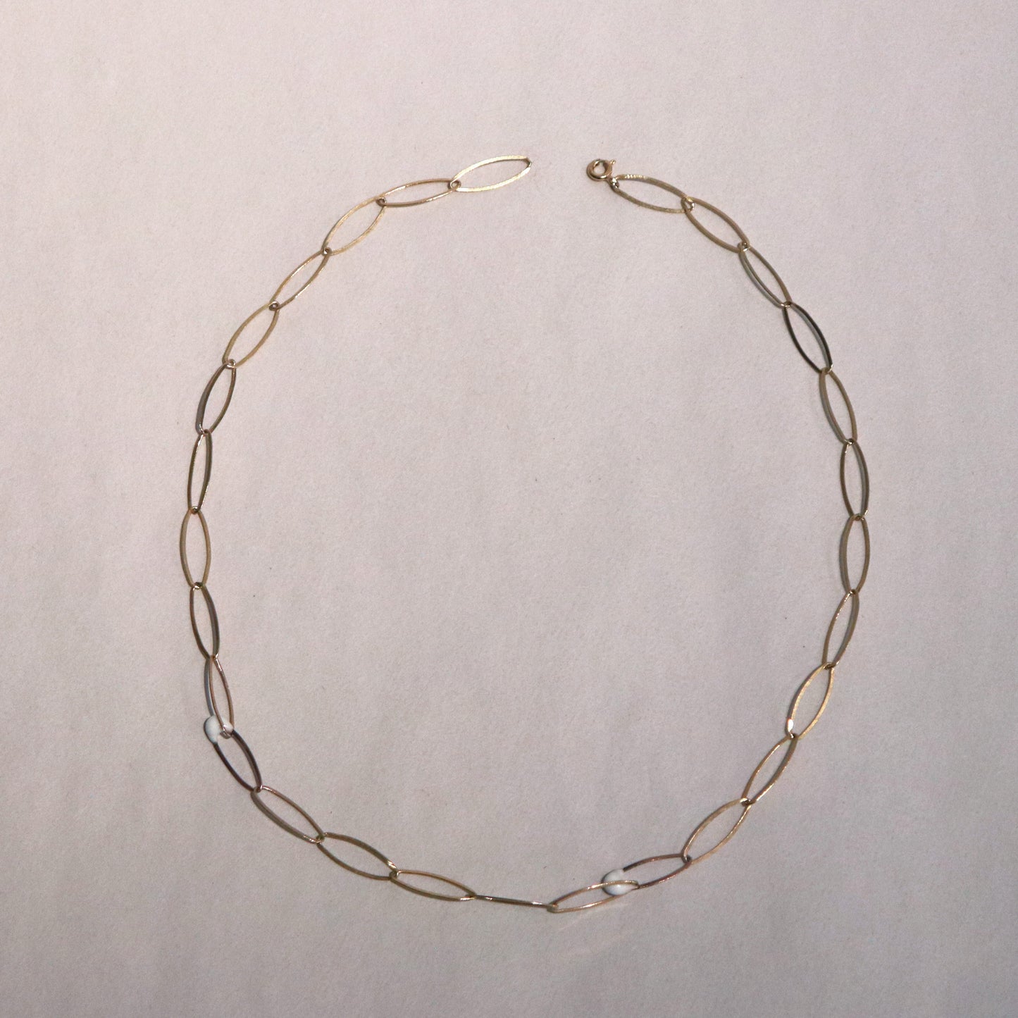 Short Woven Link Necklace in Gold