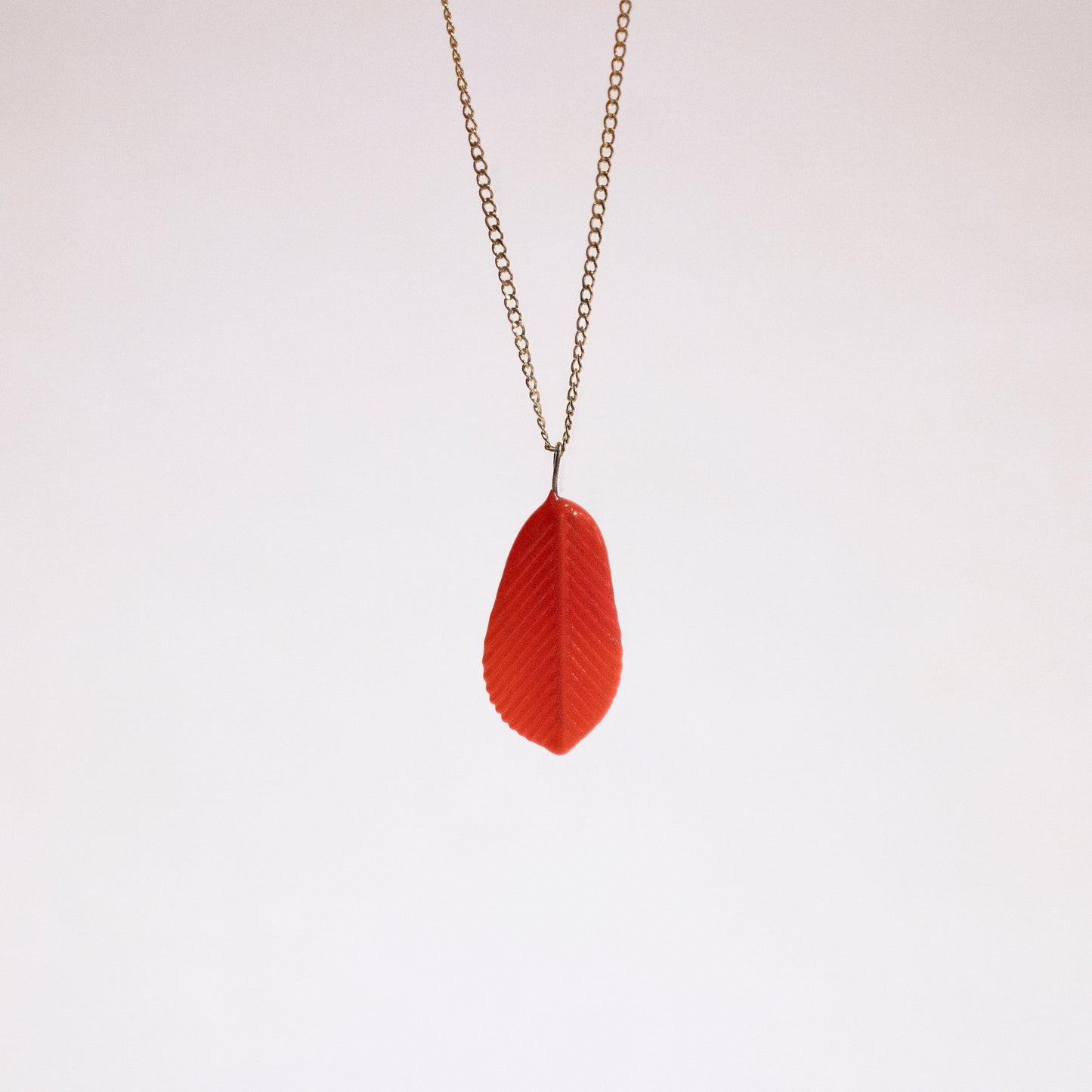 Single Feather Necklace in Gold