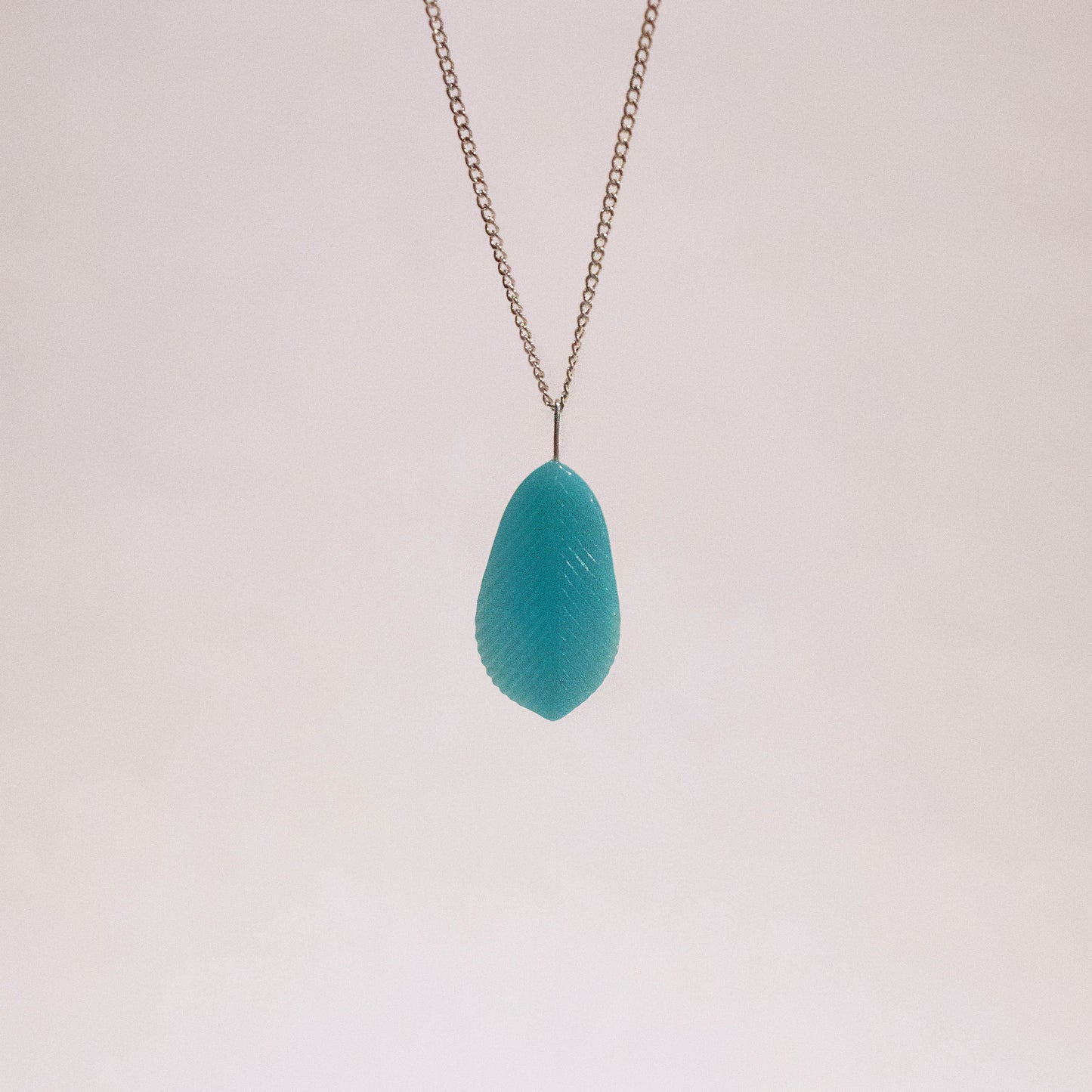 Single Feather Necklace in Silver