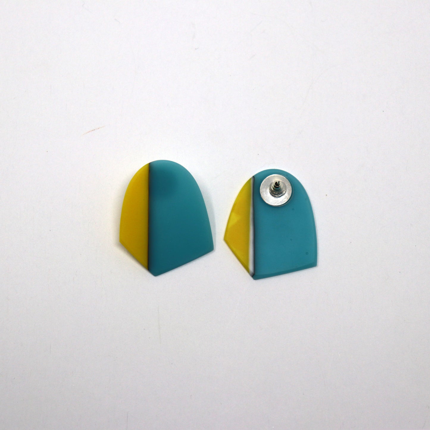 One Piece Carved Post Earrings