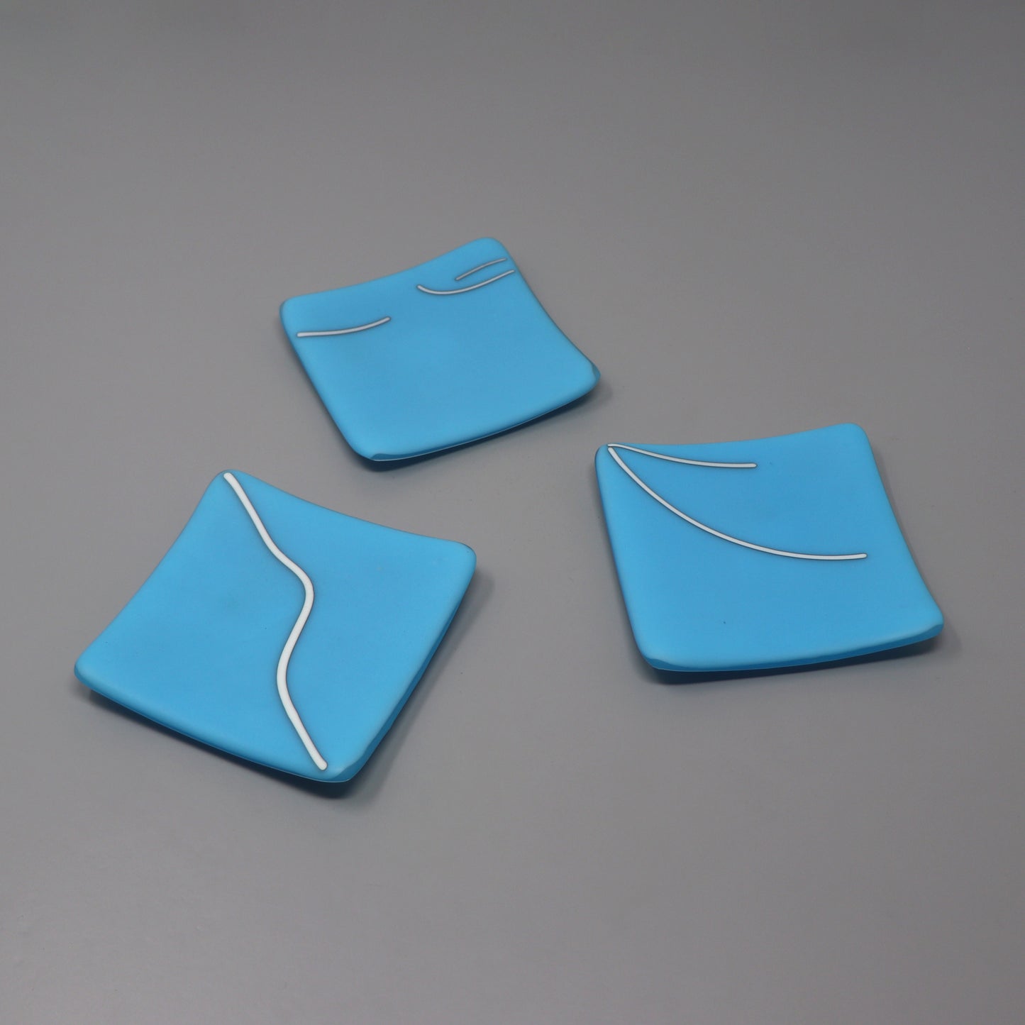 Fine Line Plate