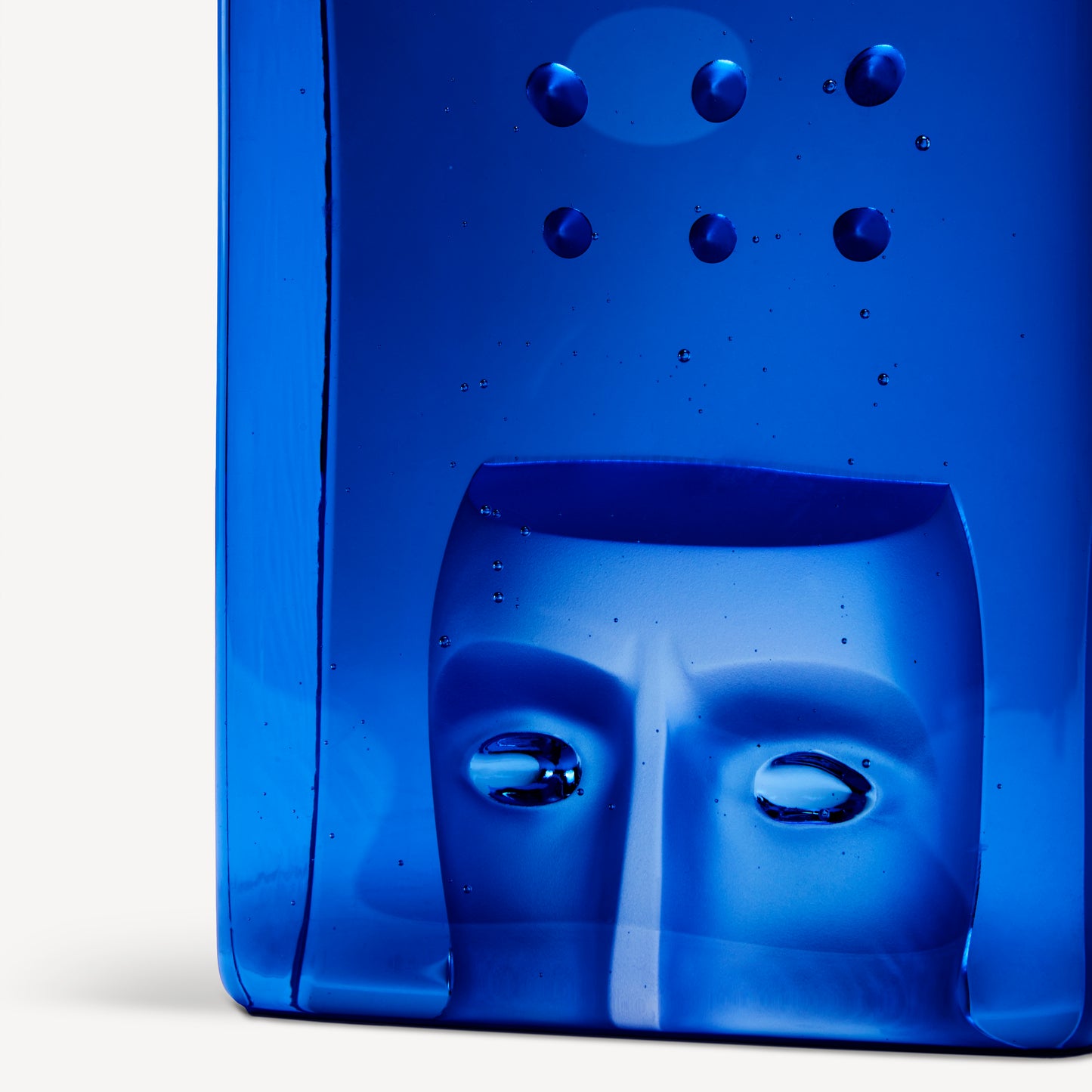 Bertil Vallien - Azur Think Blue