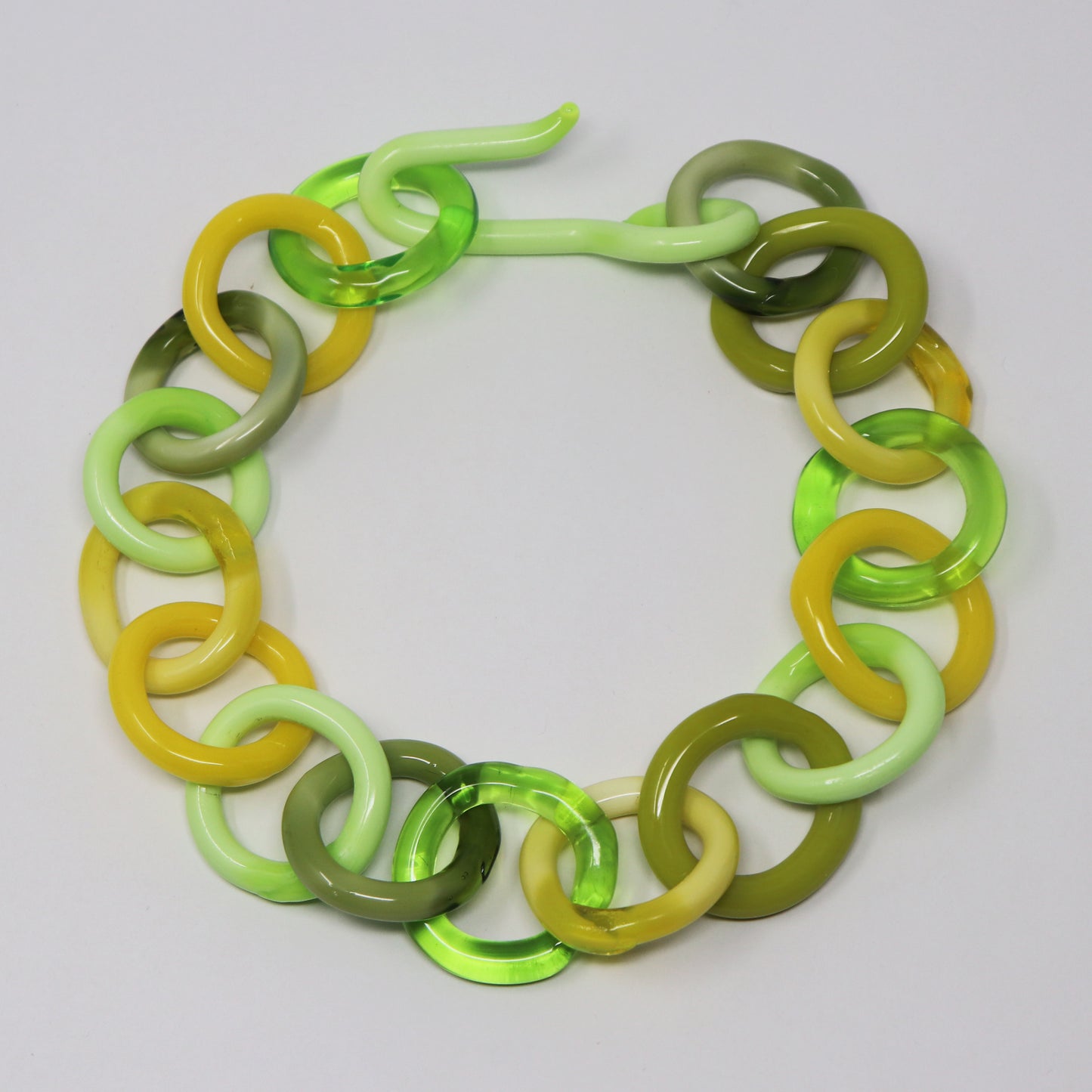 Short Chain Necklace in Green and Yellow