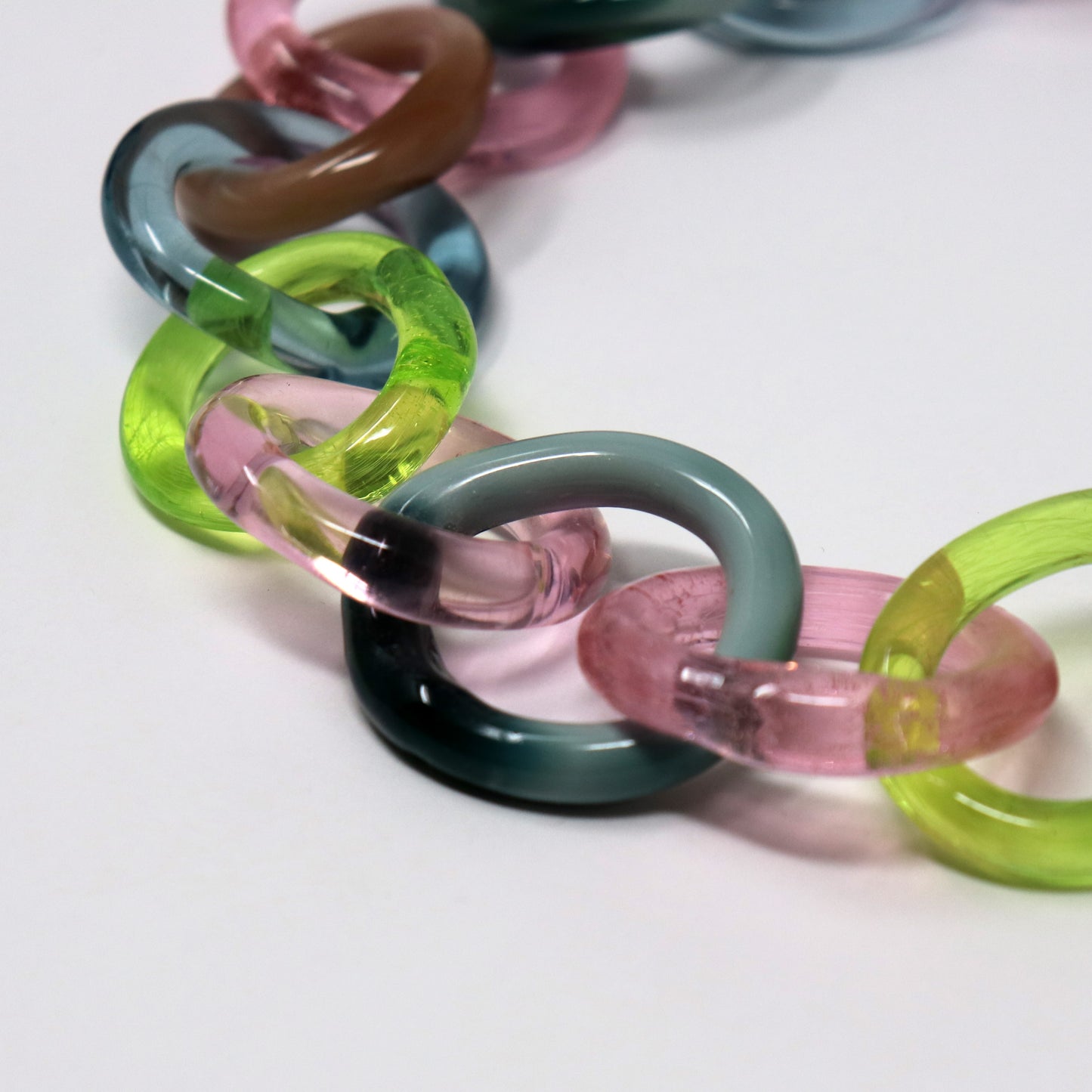 Short Chain Necklace in Pink and Aqua