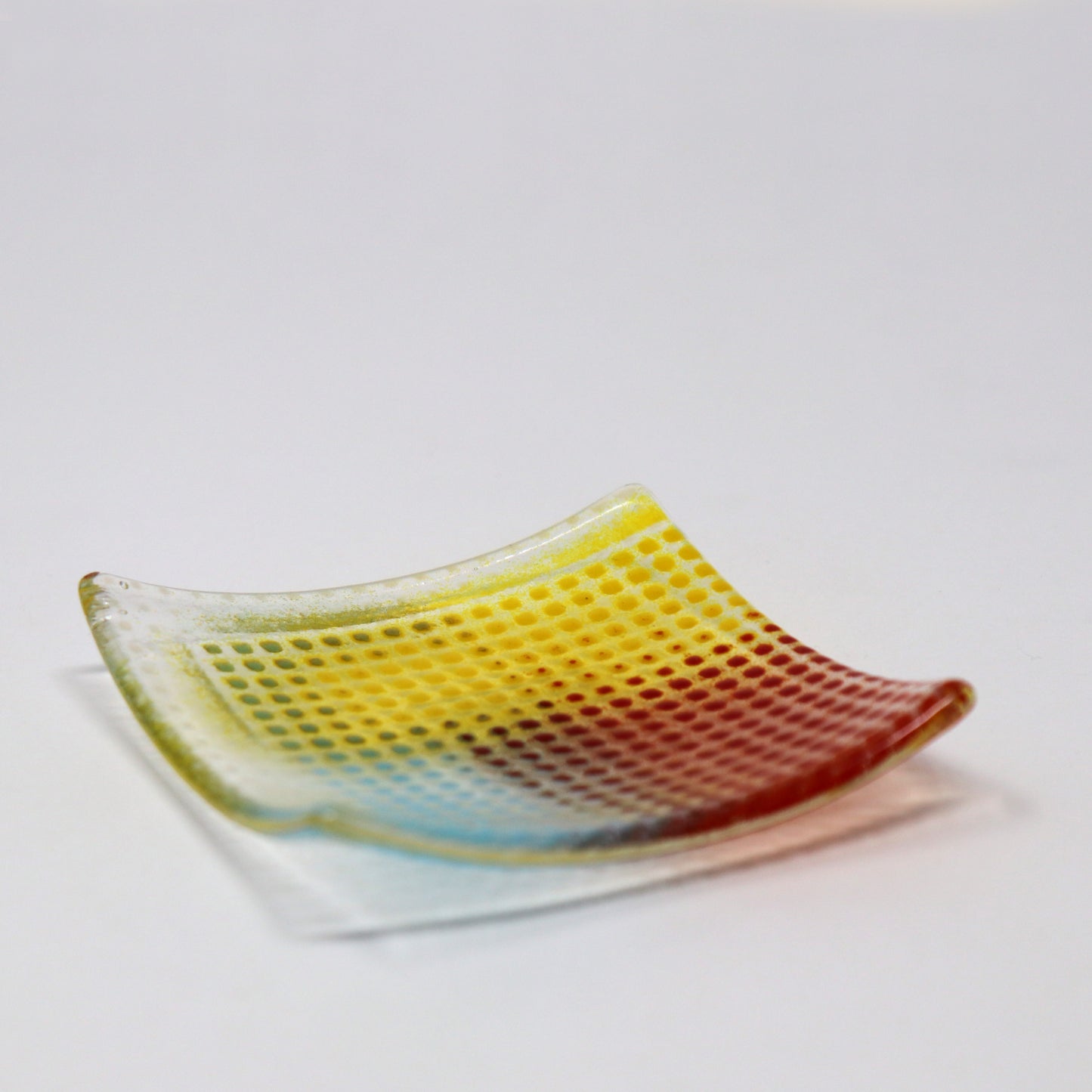 Pixelated Square Dishes