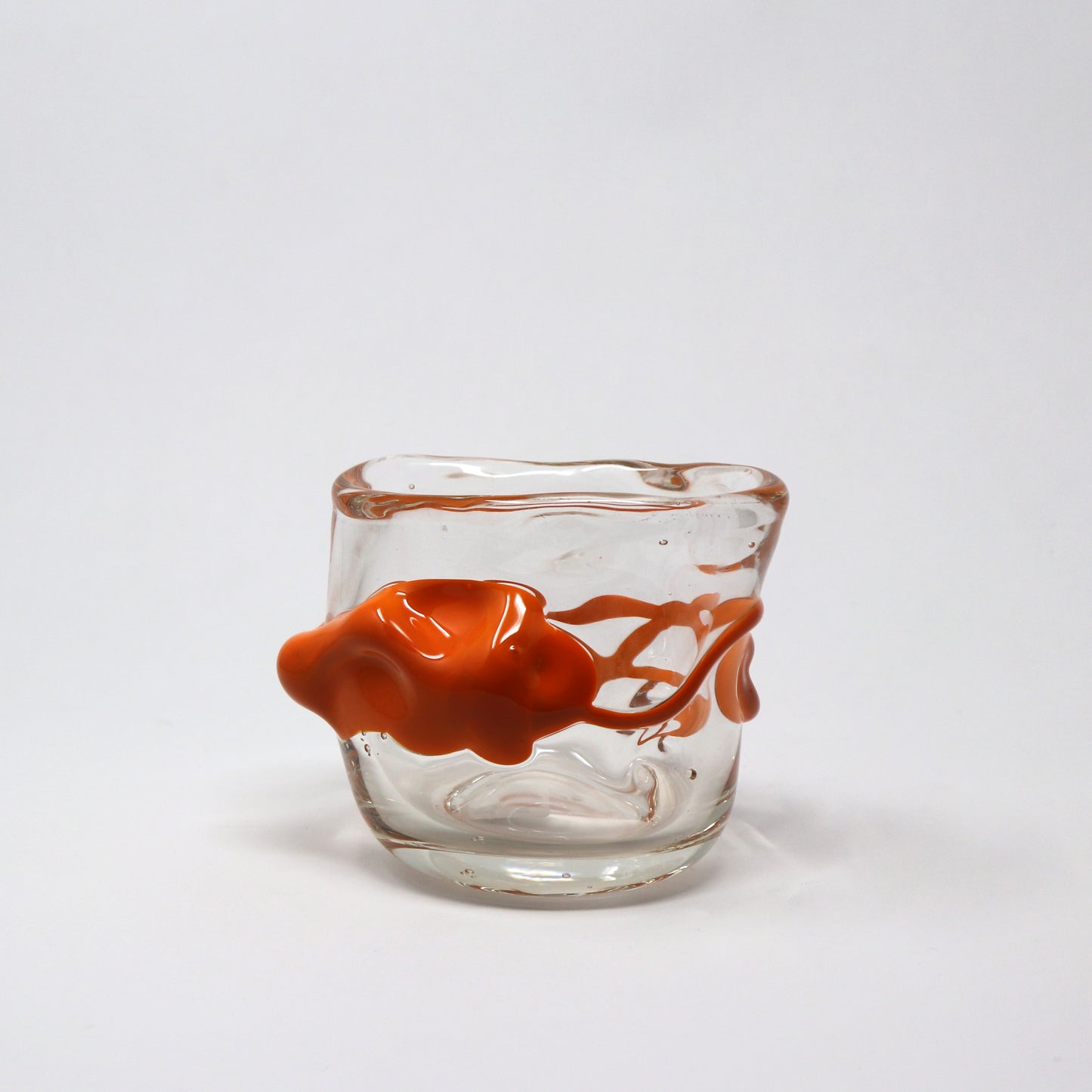 Freeform vessel by Luz Arias