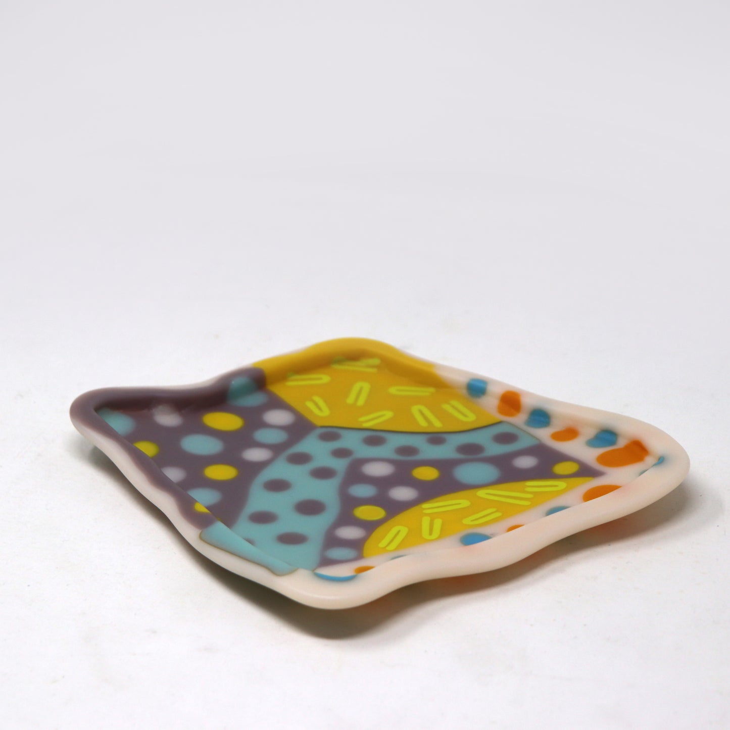 Upon a Closer Look Dish