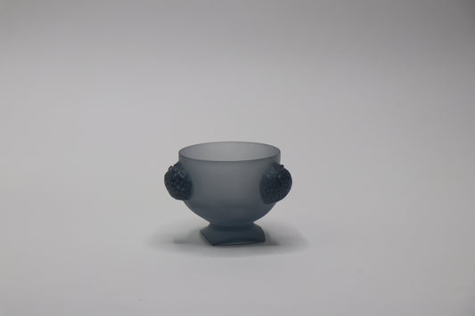 Footed Lilliputain Cup