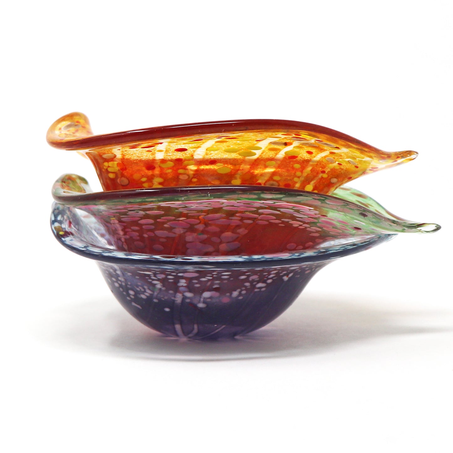 Low Leaf Bowls by Yao-Nong Lin