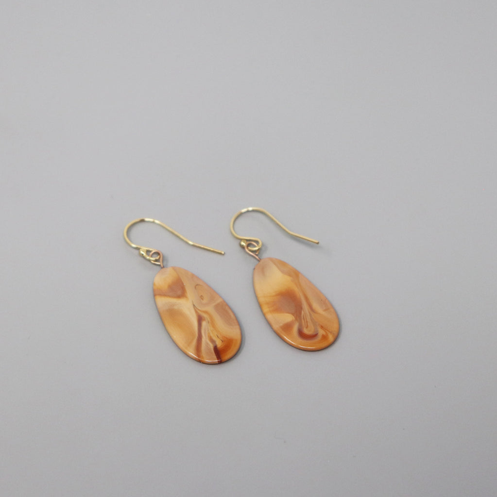 Thumbprint Earring in Gold Fill